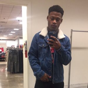 Meet your Posher, Malcolm